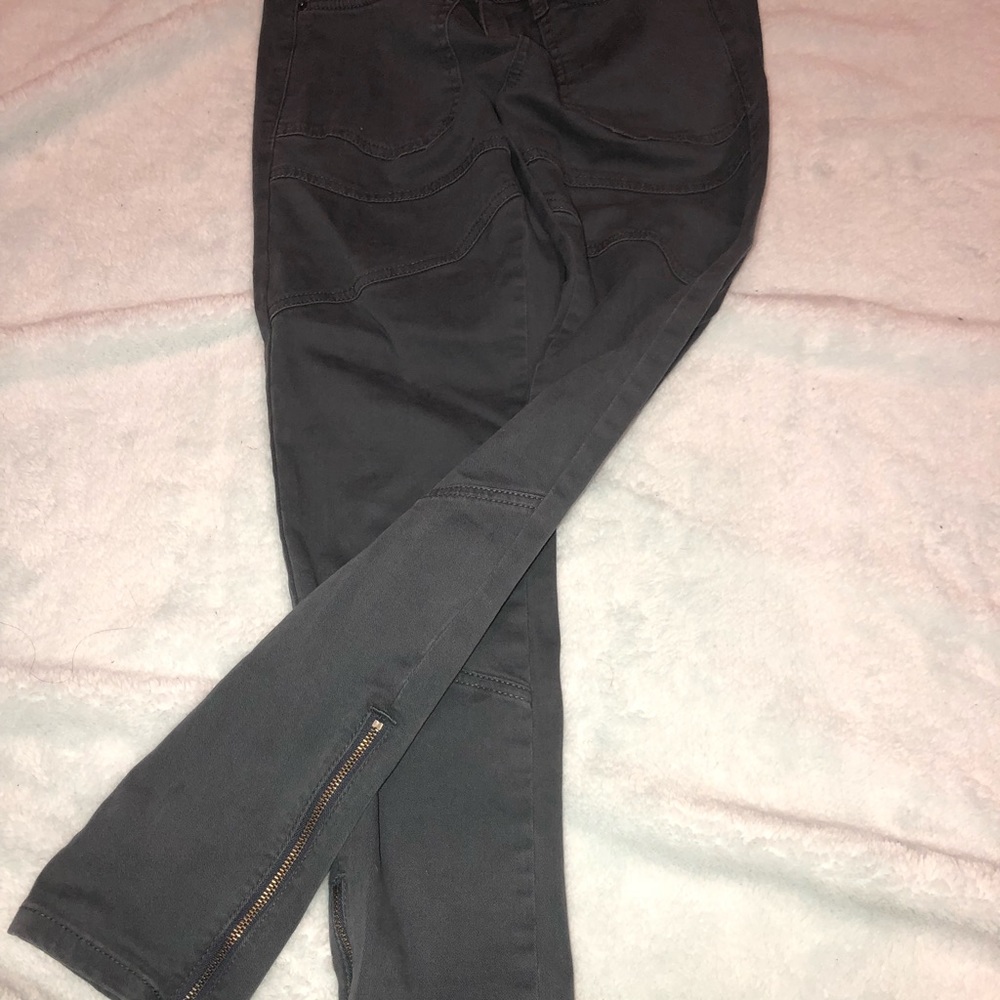 BDG GREY PANTS URBAN OUTFITTERS